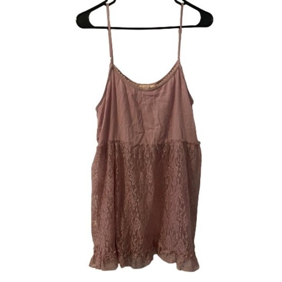 easel Tops - Easel Women’s Pink Lace Tank Top Size Medium